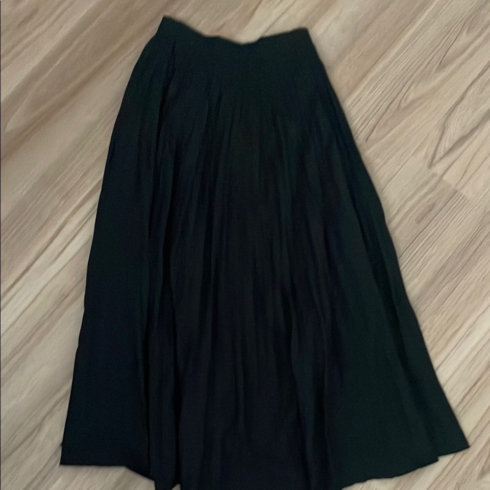 Elegant Black Women's Skirt